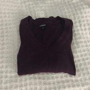 Express Women’s V-Neck Sweater - Size Small, Plum.